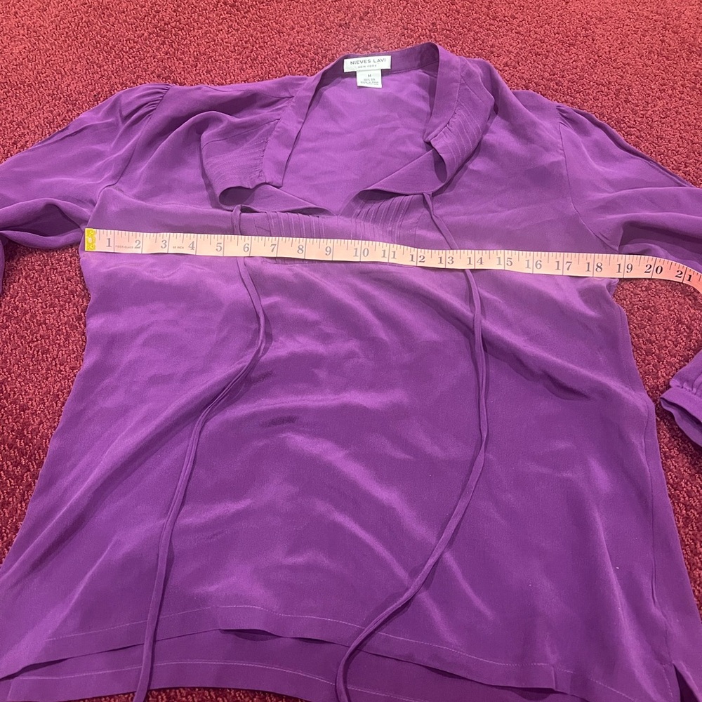 Nieves Lavi New York 100% Silk Blouse Plum Purple Size Medium - Picture 9 of 13